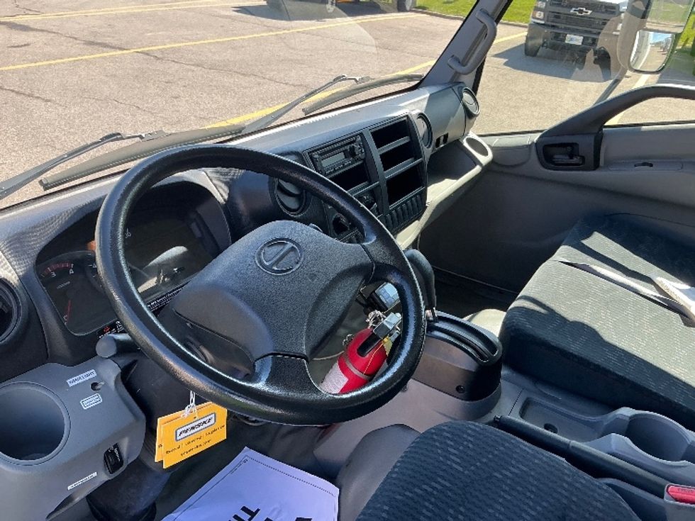 Refrigerated Truck-Light and Medium Duty Trucks-Hino-2019-195-Cincinnati-OH-95,224\n\t\tmiles-$ 53,750 - Image 17