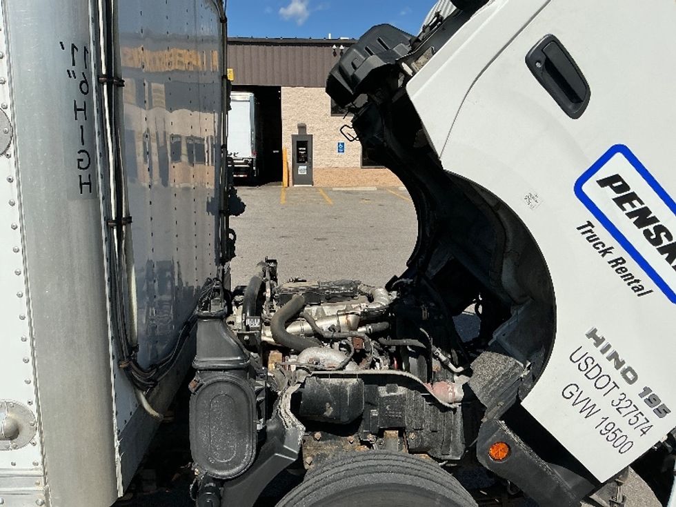 Refrigerated Truck-Light and Medium Duty Trucks-Hino-2019-195-Cincinnati-OH-95,224\n\t\tmiles-$ 53,750 - Image 23