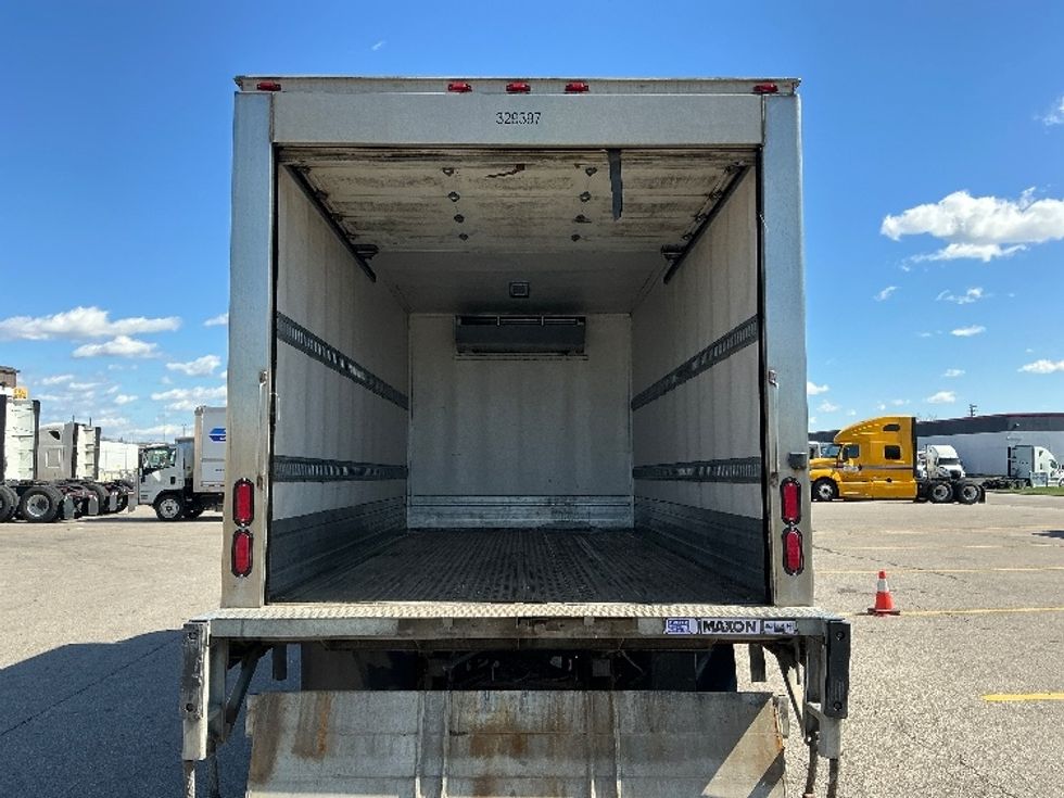 Refrigerated Truck-Light and Medium Duty Trucks-Hino-2019-195-Cincinnati-OH-95,224\n\t\tmiles-$ 53,750 - Image 8