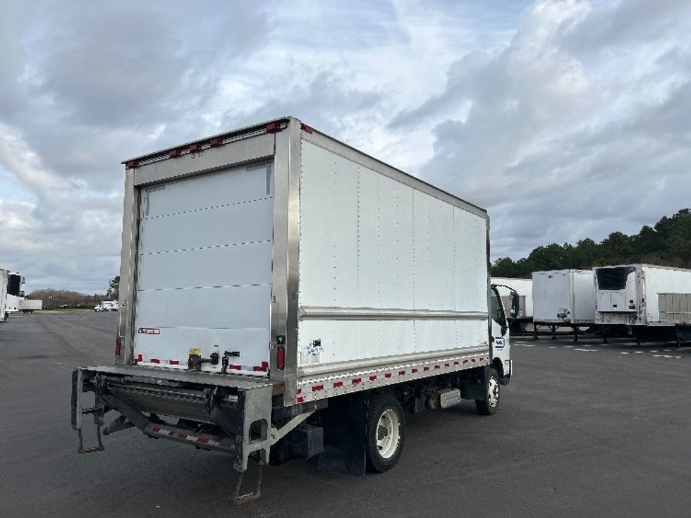 Refrigerated Truck-Light and Medium Duty Trucks-Hino-2019-195-Concord-NC-182,263\n\t\tmiles-$ 40,500 - Image 13