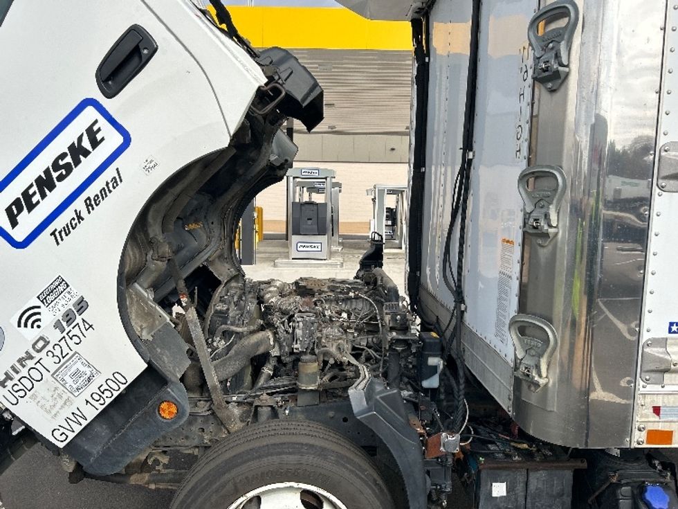 Refrigerated Truck-Light and Medium Duty Trucks-Hino-2019-195-Concord-NC-182,263\n\t\tmiles-$ 40,500 - Image 24