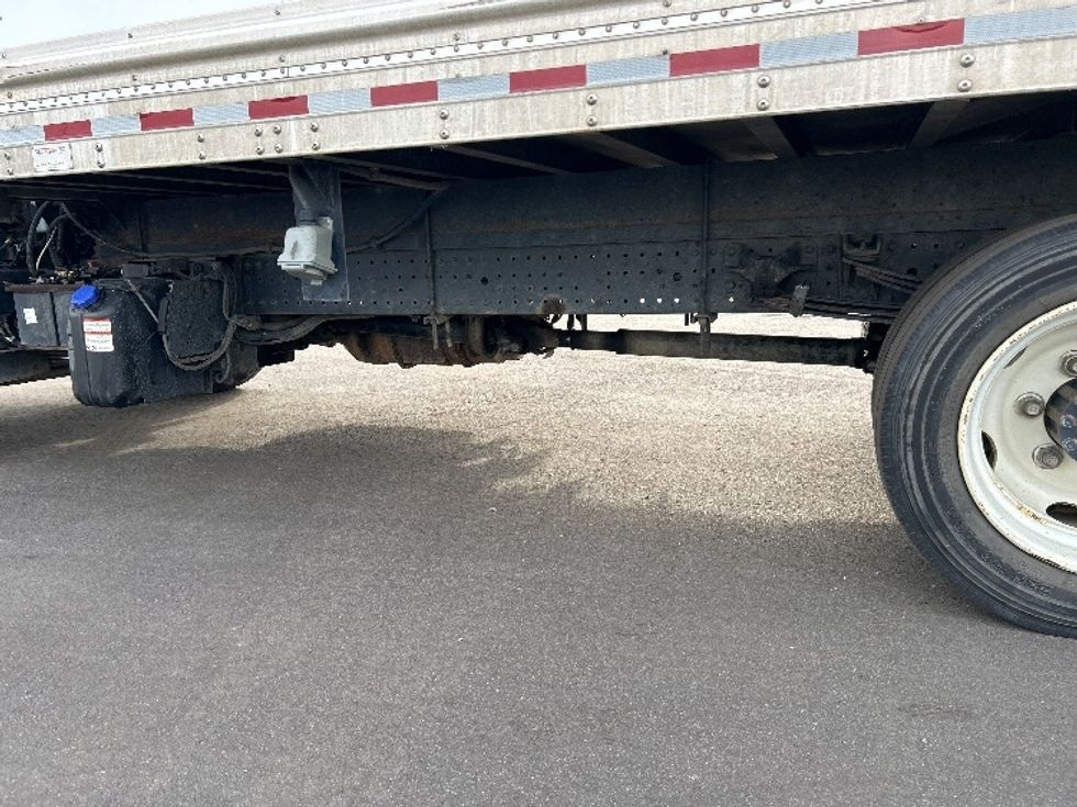 Refrigerated Truck-Light and Medium Duty Trucks-Hino-2019-195-Concord-NC-182,263\n\t\tmiles-$ 40,500 - Image 5