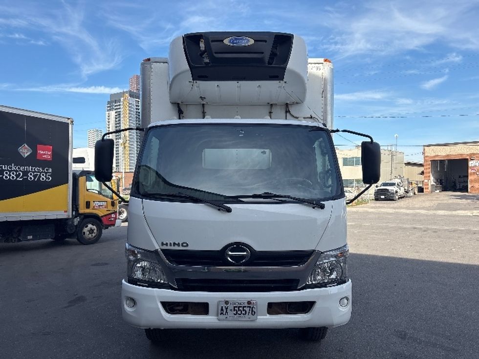 Refrigerated Truck-Light and Medium Duty Trucks-Hino-2019-195-Concord-ON-287,685\n\t\tkm-$ 53,250 - Image 2