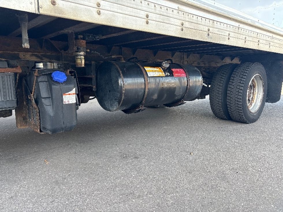 Refrigerated Truck-Light and Medium Duty Trucks-Hino-2019-195-Concord-ON-287,685\n\t\tkm-$ 53,250 - Image 5