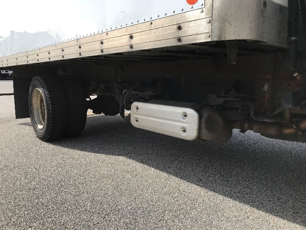 Refrigerated Truck-Light and Medium Duty Trucks-Hino-2019-195-Delta-BC-246,534\n\t\tkm-$ 64,500 - Image 14