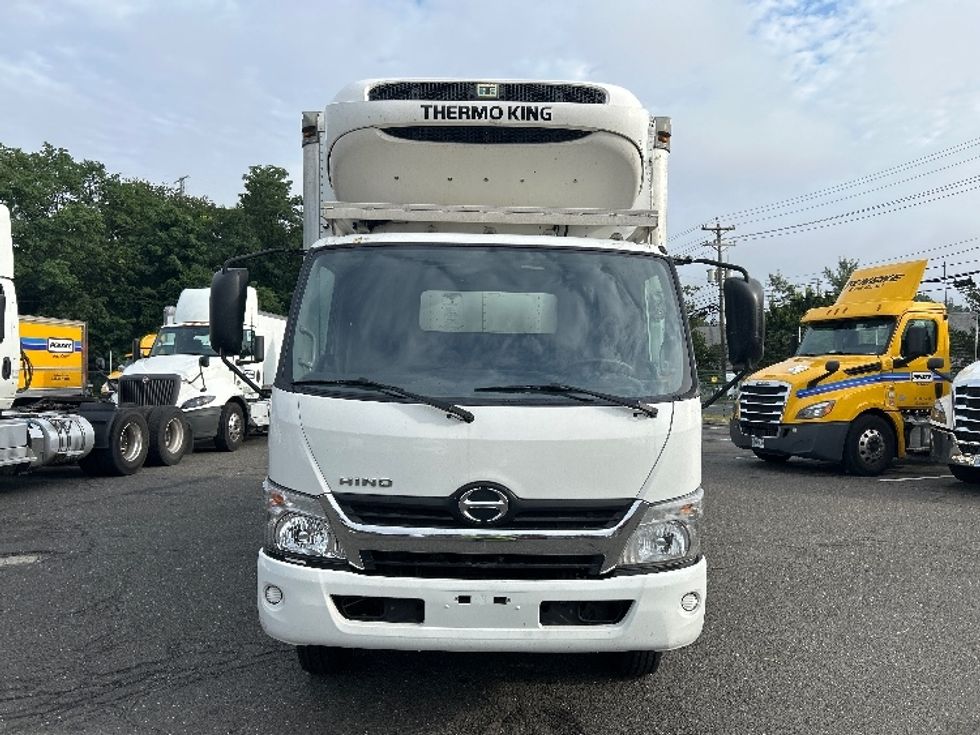 Refrigerated Truck-Light and Medium Duty Trucks-Hino-2019-195-Elmsford-NY-89,888\n\t\tmiles-$ 48,250 - Image 2