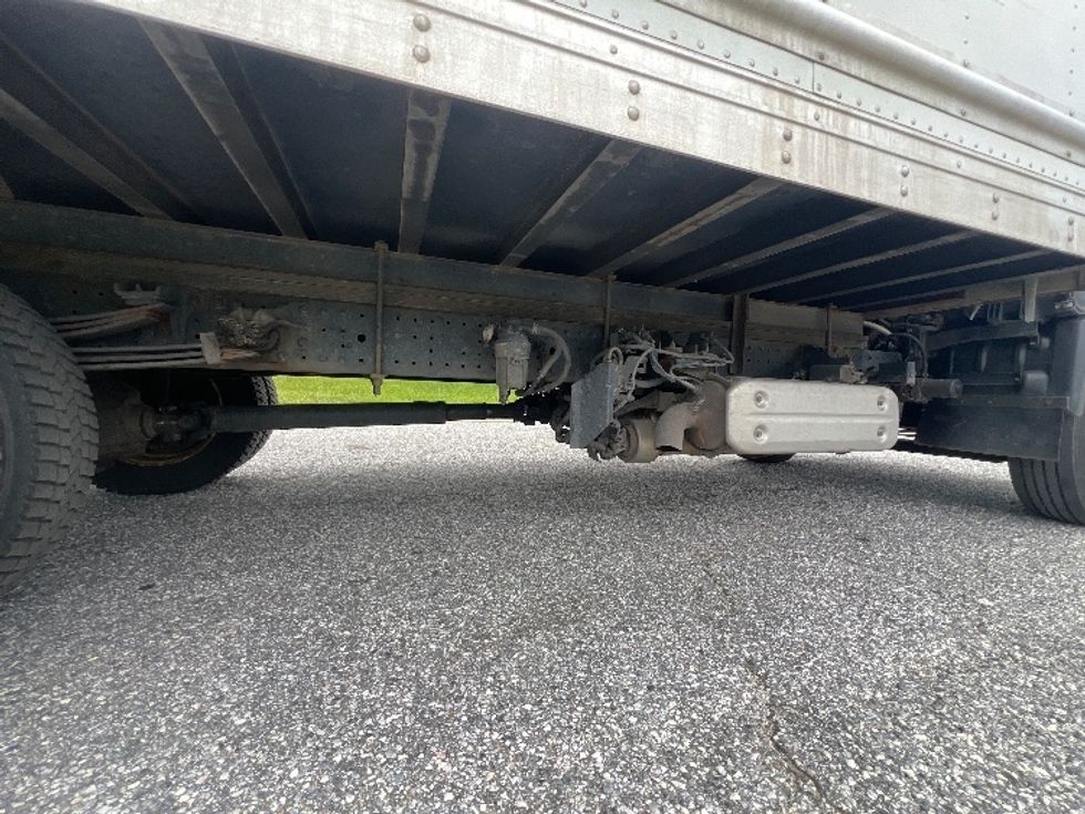 Refrigerated Truck-Light and Medium Duty Trucks-Hino-2019-195-Essex-MD-203,430\n\t\tmiles-$ 35,750 - Image 14