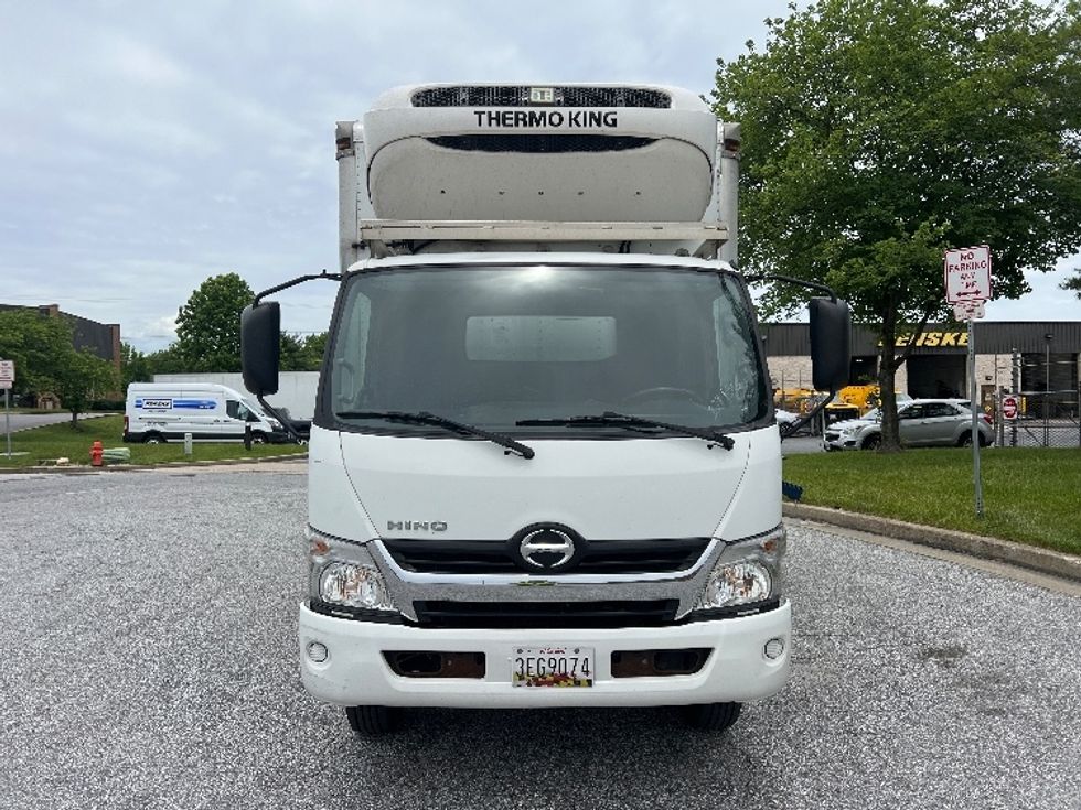 Refrigerated Truck-Light and Medium Duty Trucks-Hino-2019-195-Essex-MD-203,430\n\t\tmiles-$ 35,750 - Image 2