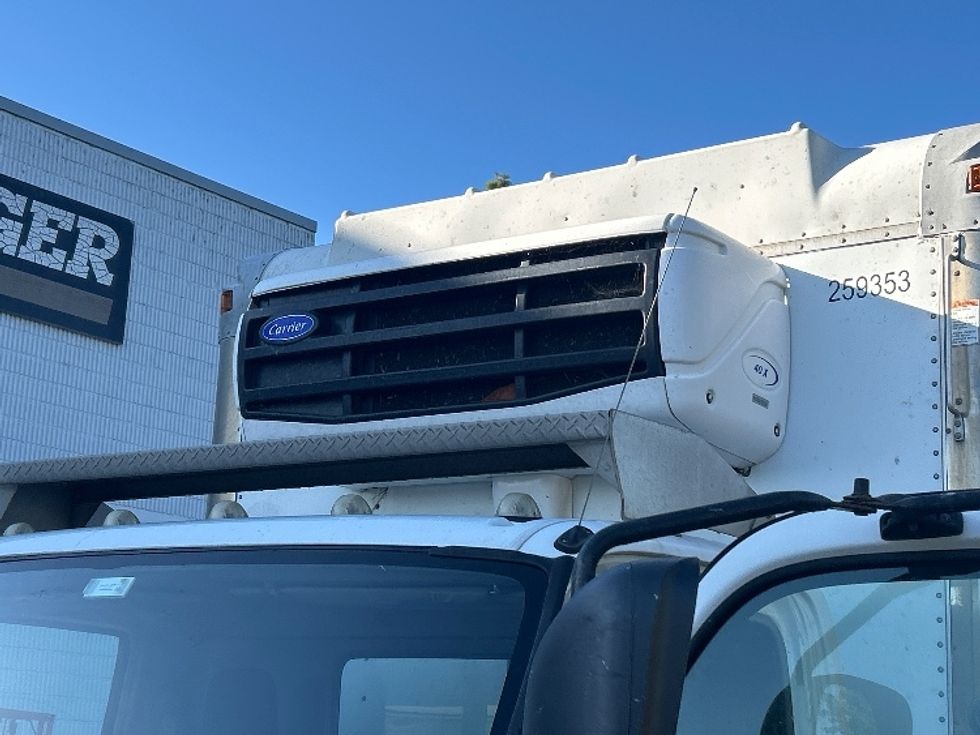 Refrigerated Truck-Light and Medium Duty Trucks-Hino-2019-195-Fontana-CA-201,366\n\t\tmiles-$ 33,000 - Image 26