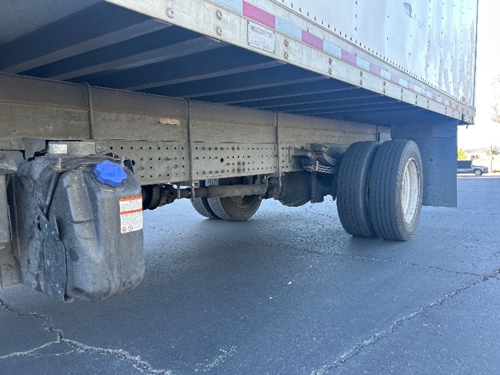 Refrigerated Truck-Light and Medium Duty Trucks-Hino-2019-195-Fontana-CA-201,366\n\t\tmiles-$ 33,000 - Image 5