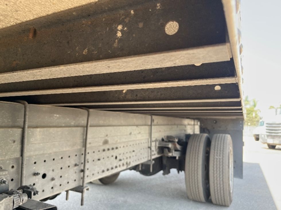 Refrigerated Truck-Light and Medium Duty Trucks-Hino-2019-195-Fontana-CA-201,633\n\t\tmiles-$ 33,000 - Image 5