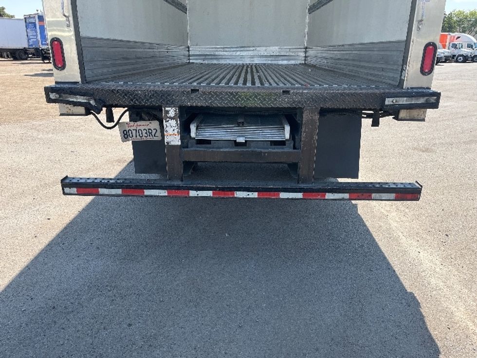 Refrigerated Truck-Light and Medium Duty Trucks-Hino-2019-195-Fontana-CA-201,633\n\t\tmiles-$ 33,000 - Image 9