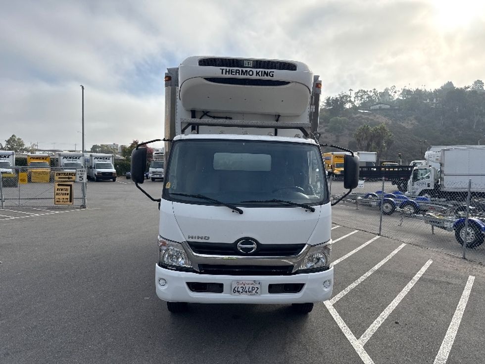 Refrigerated Truck-Light and Medium Duty Trucks-Hino-2019-195-Fontana-CA-77,506\n\t\tmiles-$ 55,000 - Image 2