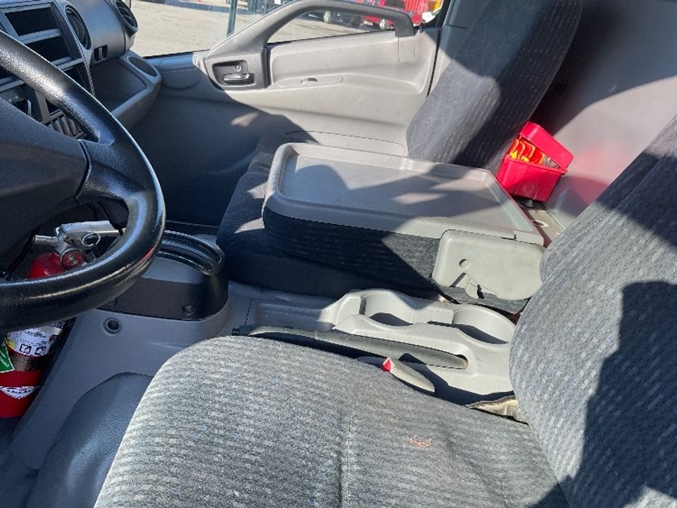 Refrigerated Truck-Light and Medium Duty Trucks-Hino-2019-195-Fort Wayne-IN-154,910\n\t\tmiles-$ 44,250 - Image 19