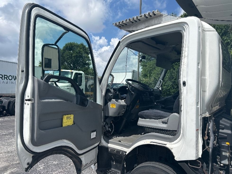 Refrigerated Truck-Light and Medium Duty Trucks-Hino-2019-195-Houston-TX-97,675\n\t\tmiles-$ 48,750 - Image 16