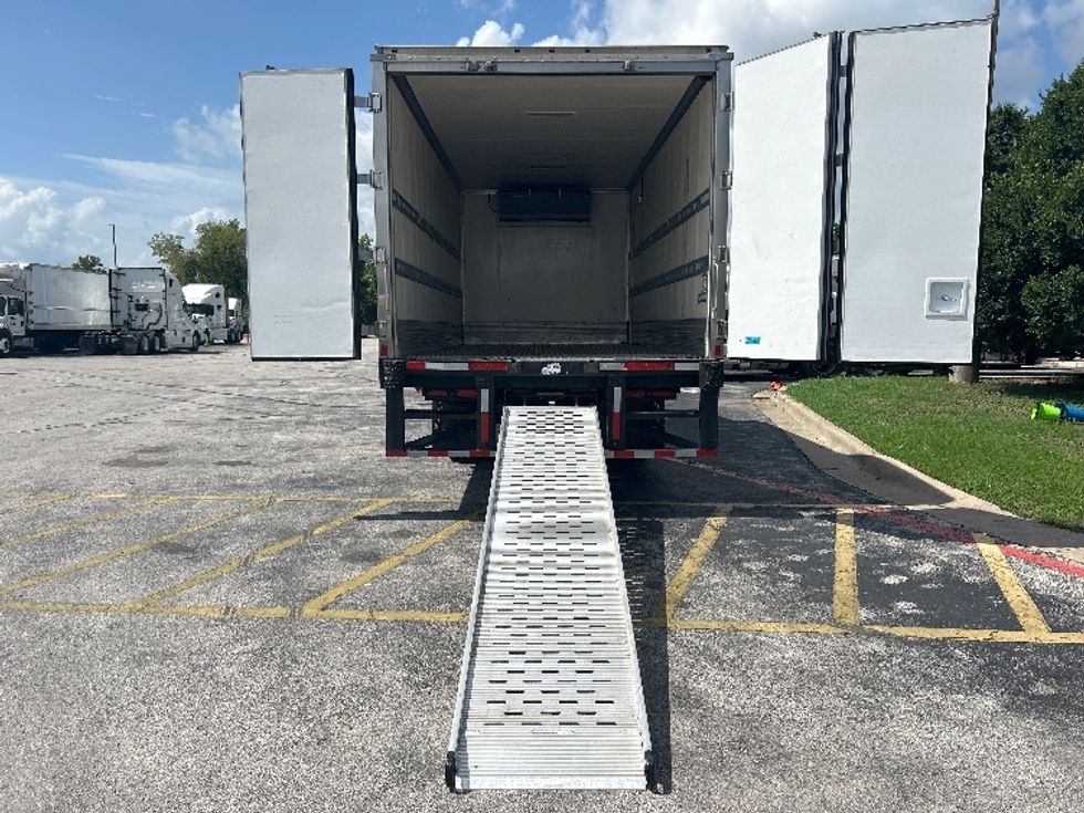 Refrigerated Truck-Light and Medium Duty Trucks-Hino-2019-195-Houston-TX-97,675\n\t\tmiles-$ 48,750 - Image 9