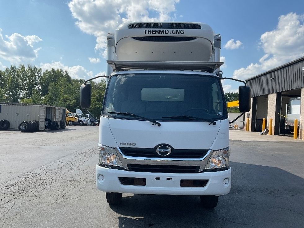 Refrigerated Truck-Light and Medium Duty Trucks-Hino-2019-195-Jessup-PA-107,839\n\t\tmiles-$ 47,750 - Image 2