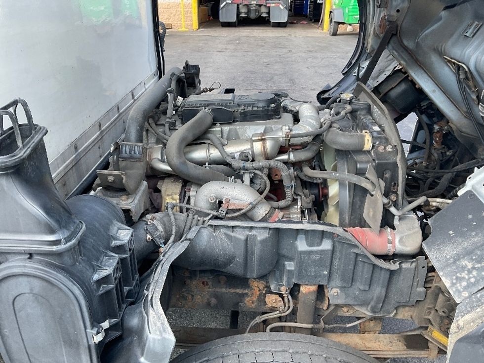 Refrigerated Truck-Light and Medium Duty Trucks-Hino-2019-195-Jessup-PA-107,839\n\t\tmiles-$ 47,750 - Image 22