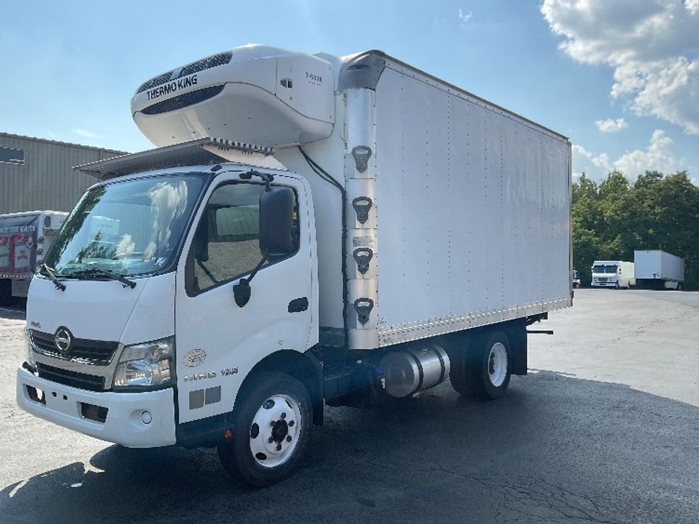 Refrigerated Truck-Light and Medium Duty Trucks-Hino-2019-195-Jessup-PA-107,839\n\t\tmiles-$ 47,750 - Image 3