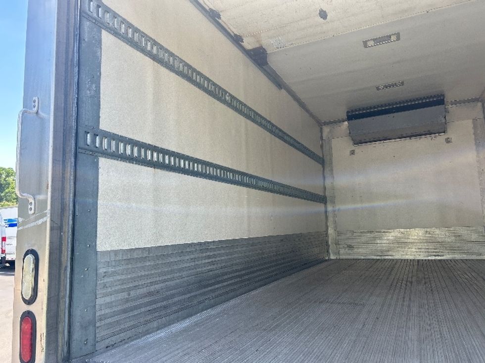 Refrigerated Truck-Light and Medium Duty Trucks-Hino-2019-195-Knoxville-TN-149,436\n\t\tmiles-$ 42,000 - Image 11