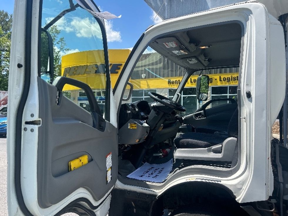 Refrigerated Truck-Light and Medium Duty Trucks-Hino-2019-195-Knoxville-TN-149,436\n\t\tmiles-$ 42,000 - Image 16