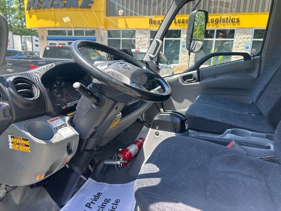 Refrigerated Truck-Light and Medium Duty Trucks-Hino-2019-195-Knoxville-TN-149,436\n\t\tmiles-$ 42,000 - Image 17