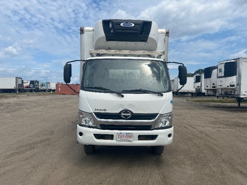 Refrigerated Truck-Light and Medium Duty Trucks-Hino-2019-195-Londonderry-NH-113,699\n\t\tmiles-$ 43,500 - Image 2