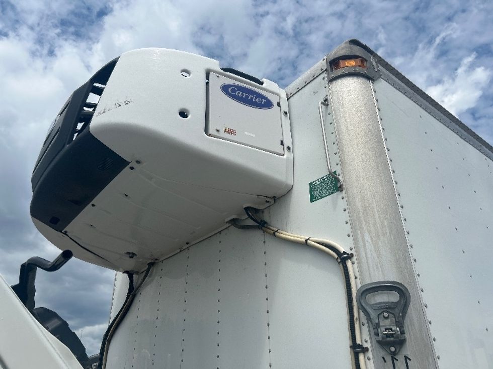 Refrigerated Truck-Light and Medium Duty Trucks-Hino-2019-195-Londonderry-NH-113,699\n\t\tmiles-$ 43,500 - Image 25