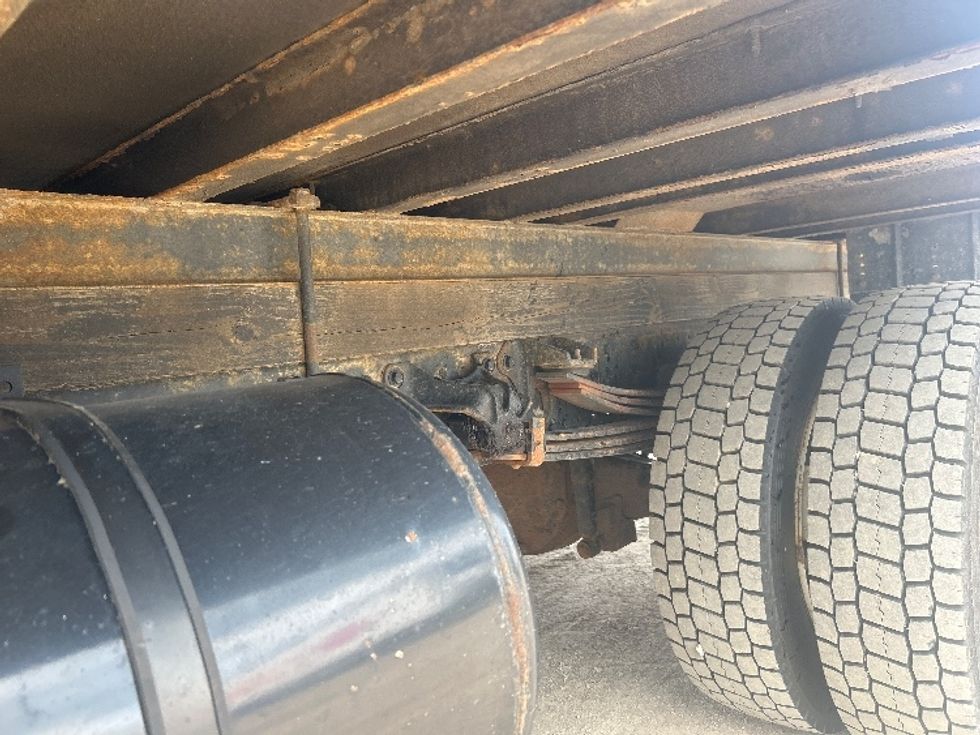 Refrigerated Truck-Light and Medium Duty Trucks-Hino-2019-195-Londonderry-NH-113,699\n\t\tmiles-$ 43,500 - Image 5