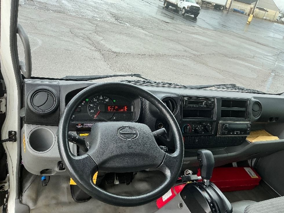 Refrigerated Truck-Light and Medium Duty Trucks-Hino-2019-195-Louisville-KY-85,000\n\t\tmiles-$ 48,250 - Image 18