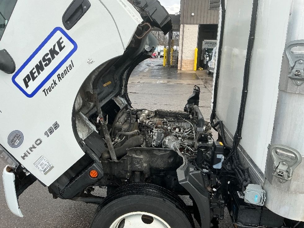 Refrigerated Truck-Light and Medium Duty Trucks-Hino-2019-195-Louisville-KY-85,000\n\t\tmiles-$ 48,250 - Image 24