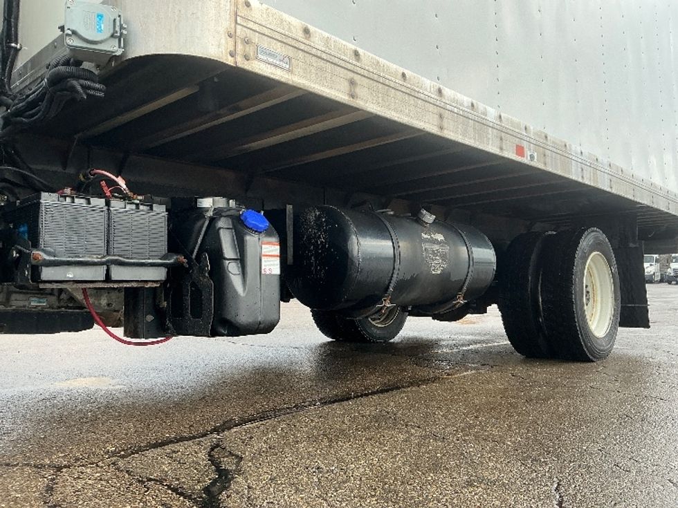 Refrigerated Truck-Light and Medium Duty Trucks-Hino-2019-195-Louisville-KY-85,000\n\t\tmiles-$ 48,250 - Image 5
