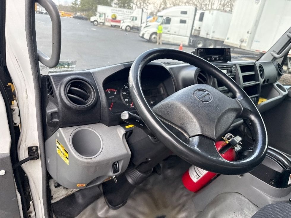 Refrigerated Truck-Light and Medium Duty Trucks-Hino-2019-195-Mebane-NC-170,000\n\t\tmiles-$ 45,500 - Image 17