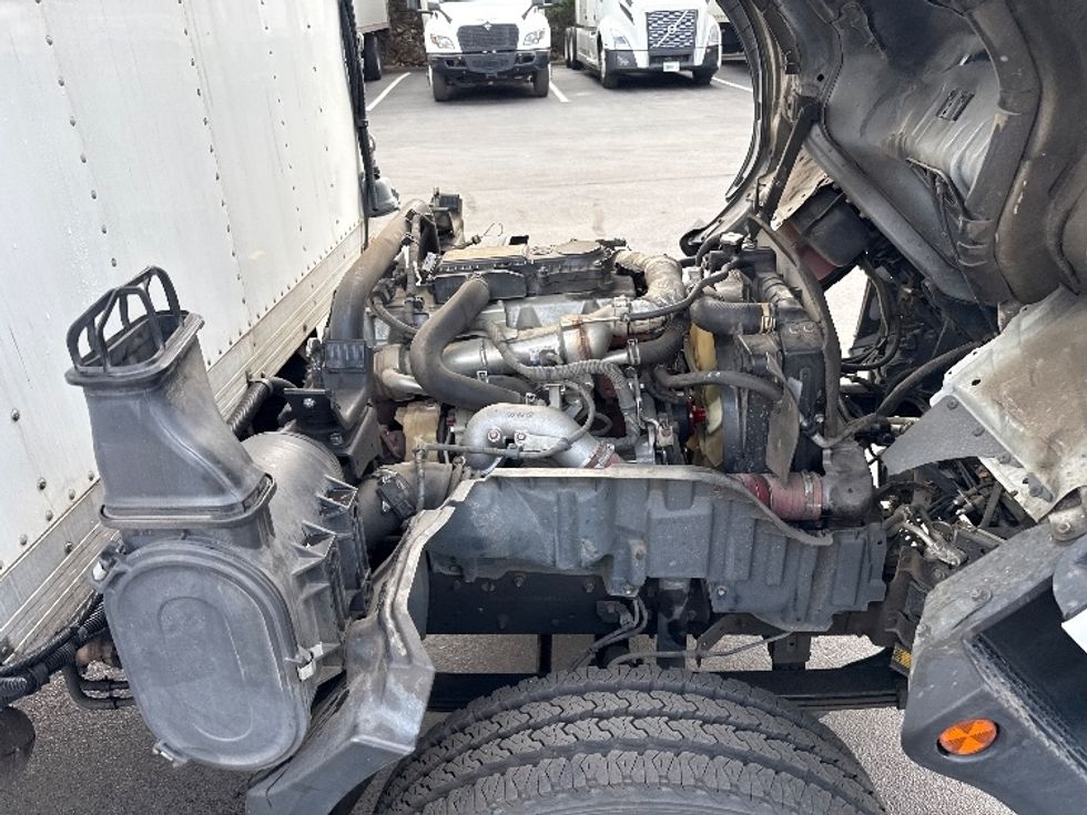 Refrigerated Truck-Light and Medium Duty Trucks-Hino-2019-195-Mebane-NC-170,000\n\t\tmiles-$ 45,500 - Image 24