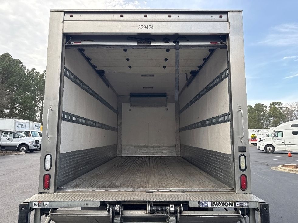 Refrigerated Truck-Light and Medium Duty Trucks-Hino-2019-195-Mebane-NC-170,000\n\t\tmiles-$ 45,500 - Image 8