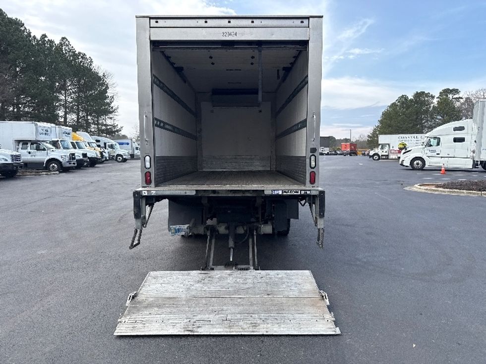 Refrigerated Truck-Light and Medium Duty Trucks-Hino-2019-195-Mebane-NC-170,000\n\t\tmiles-$ 45,500 - Image 9