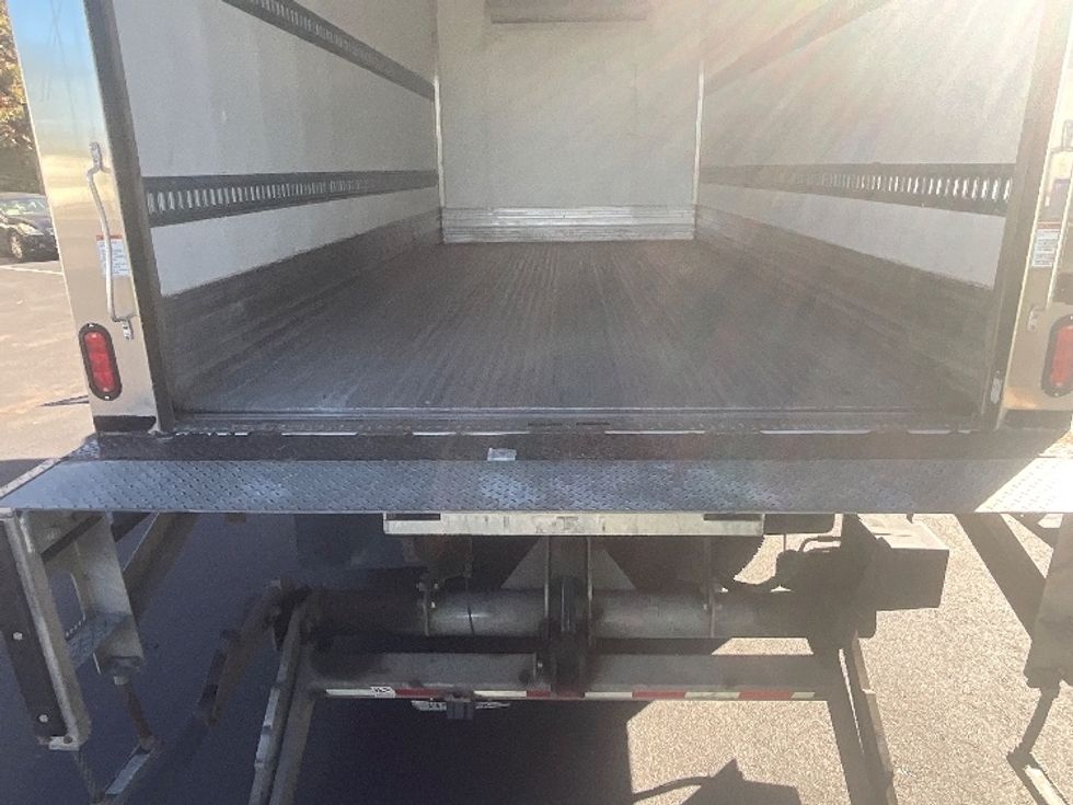 Refrigerated Truck-Light and Medium Duty Trucks-Hino-2019-195-Mebane-NC-62,408\n\t\tmiles-$ 58,750 - Image 10