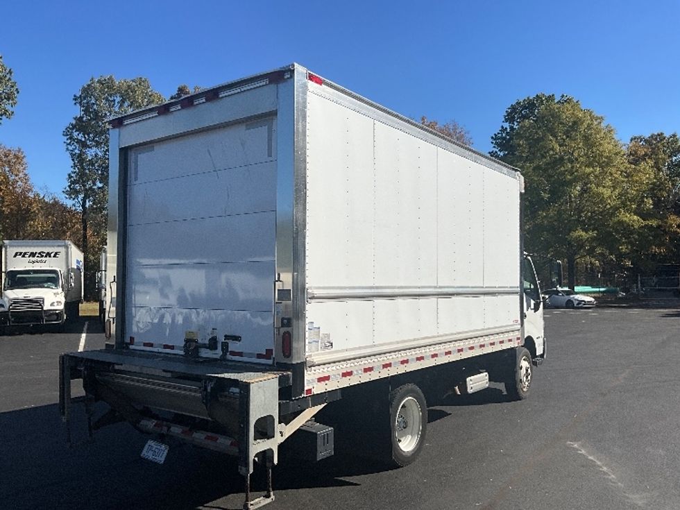 Refrigerated Truck-Light and Medium Duty Trucks-Hino-2019-195-Mebane-NC-62,408\n\t\tmiles-$ 58,750 - Image 13