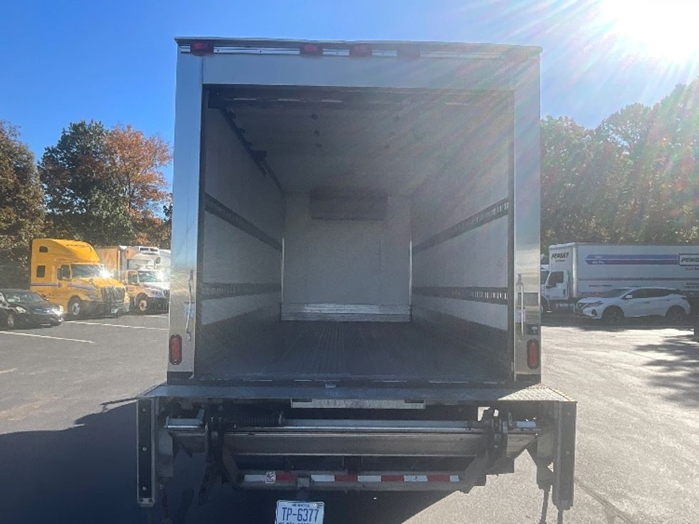 Refrigerated Truck-Light and Medium Duty Trucks-Hino-2019-195-Mebane-NC-62,408\n\t\tmiles-$ 58,750 - Image 8