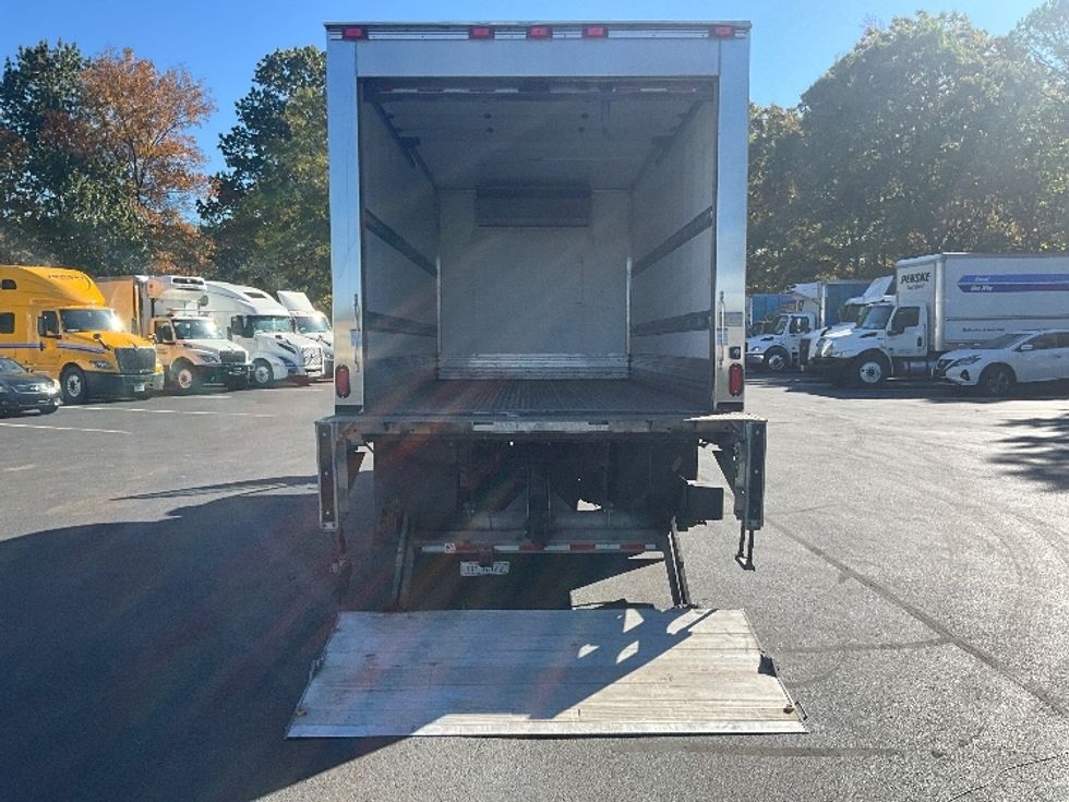 Refrigerated Truck-Light and Medium Duty Trucks-Hino-2019-195-Mebane-NC-62,408\n\t\tmiles-$ 58,750 - Image 9
