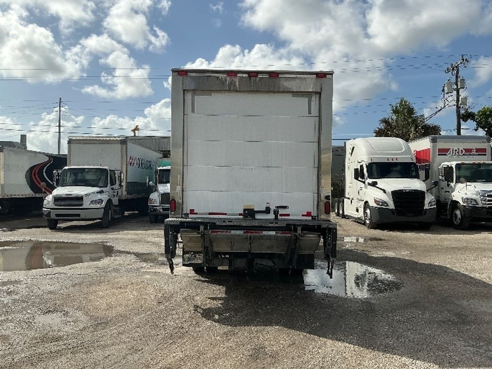 Refrigerated Truck-Light and Medium Duty Trucks-Hino-2019-195-Miami-FL-121,303\n\t\tmiles-$ 51,500 - Image 7