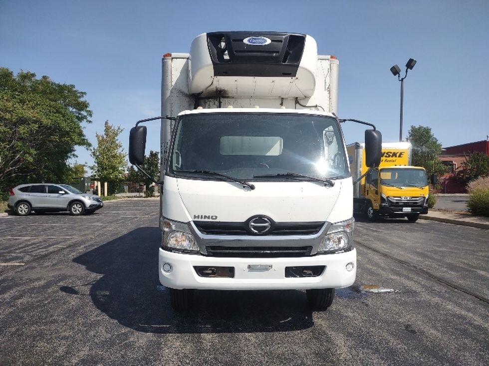 Refrigerated Truck-Light and Medium Duty Trucks-Hino-2019-195-Mississauga-ON-248,240\n\t\tkm-$ 60,500 - Image 2