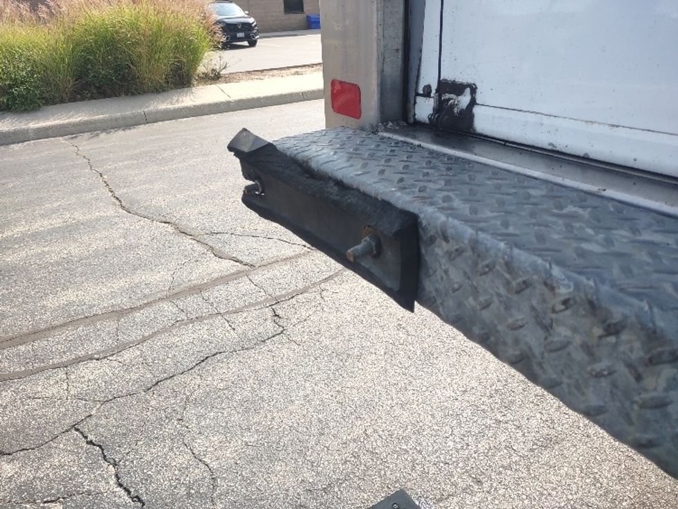 Refrigerated Truck-Light and Medium Duty Trucks-Hino-2019-195-Mississauga-ON-248,240\n\t\tkm-$ 60,500 - Image 26