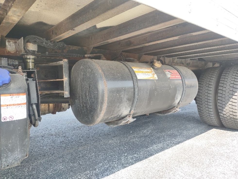 Refrigerated Truck-Light and Medium Duty Trucks-Hino-2019-195-Mississauga-ON-248,240\n\t\tkm-$ 60,500 - Image 5