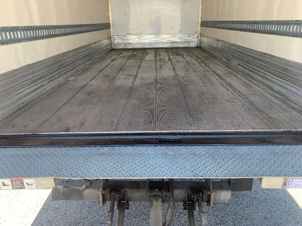 Refrigerated Truck-Light and Medium Duty Trucks-Hino-2019-195-Nashville (Mount Juliet)-TN-144,118\n\t\tmiles-$ 46,250 - Image 10