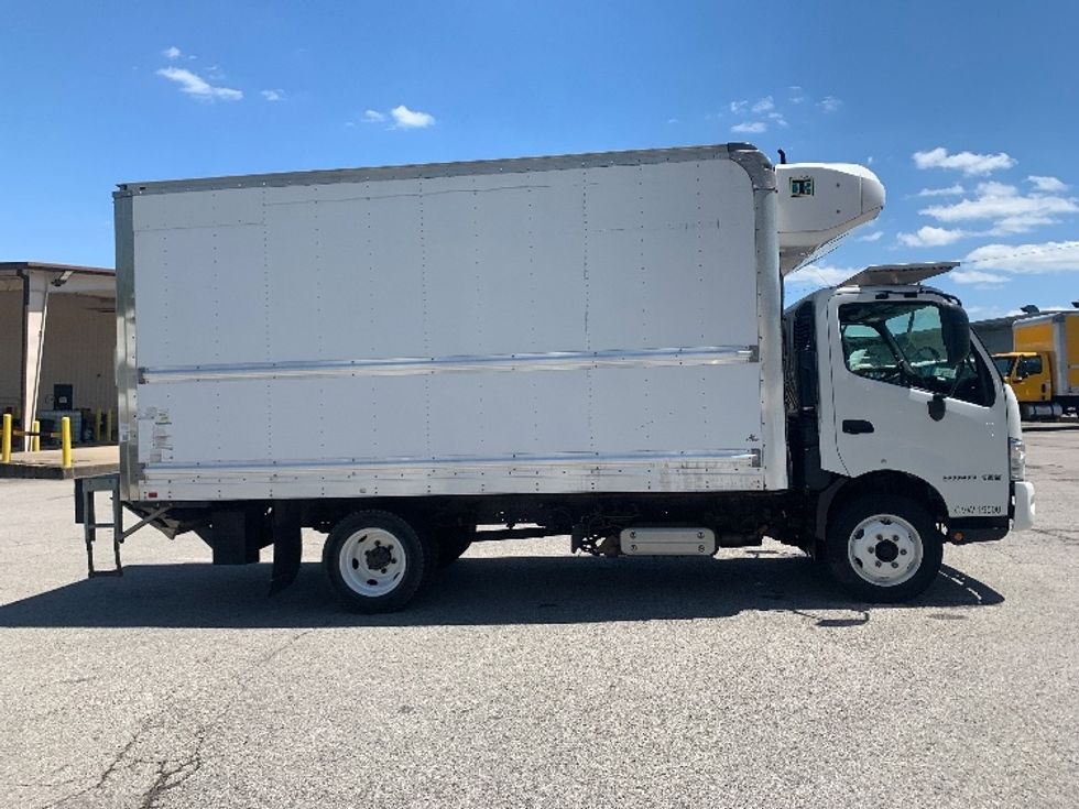 Refrigerated Truck-Light and Medium Duty Trucks-Hino-2019-195-Nashville (Mount Juliet)-TN-144,118\n\t\tmiles-$ 46,250 - Image 15