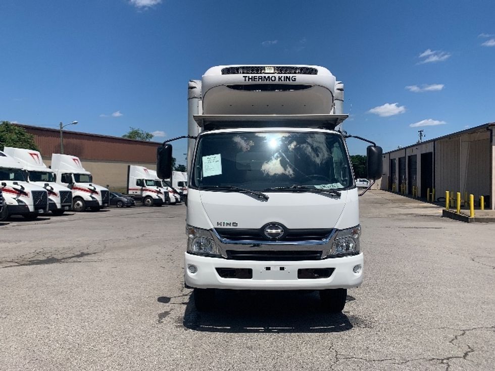 Refrigerated Truck-Light and Medium Duty Trucks-Hino-2019-195-Nashville (Mount Juliet)-TN-144,118\n\t\tmiles-$ 46,250 - Image 2