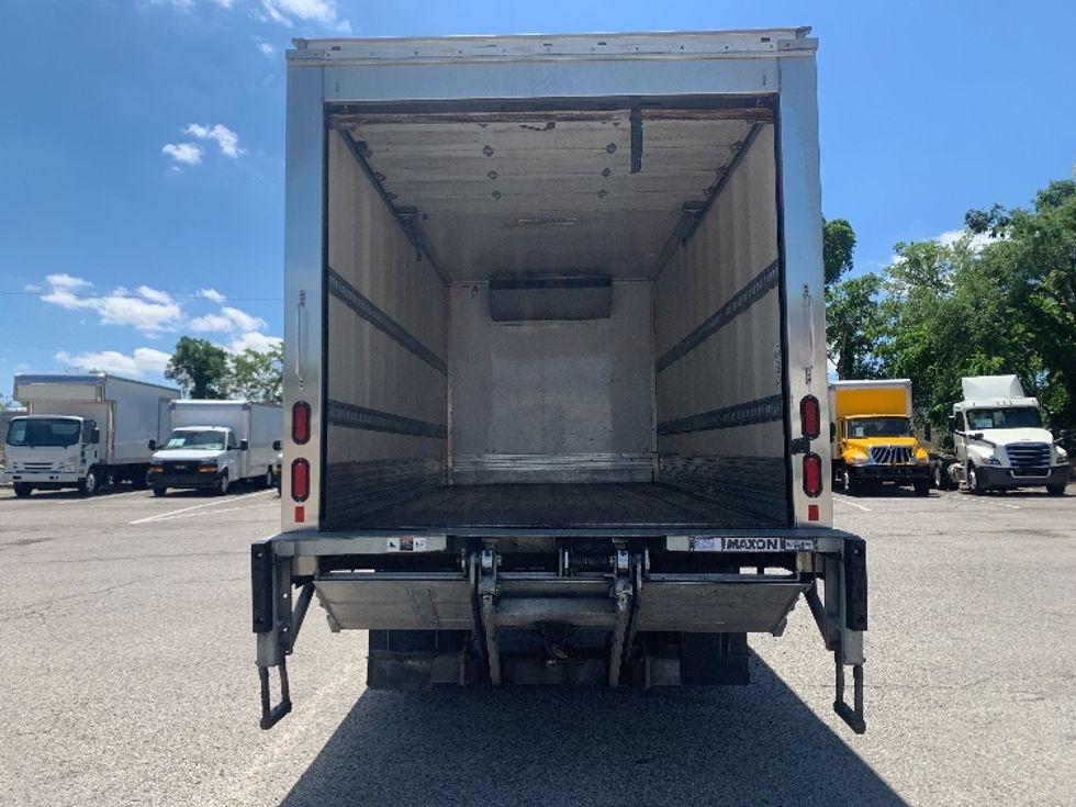 Refrigerated Truck-Light and Medium Duty Trucks-Hino-2019-195-Nashville (Mount Juliet)-TN-144,118\n\t\tmiles-$ 46,250 - Image 8