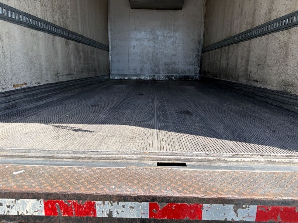 Refrigerated Truck-Light and Medium Duty Trucks-Hino-2019-195-North Bergen-NJ-96,103\n\t\tmiles-$ 49,750 - Image 10