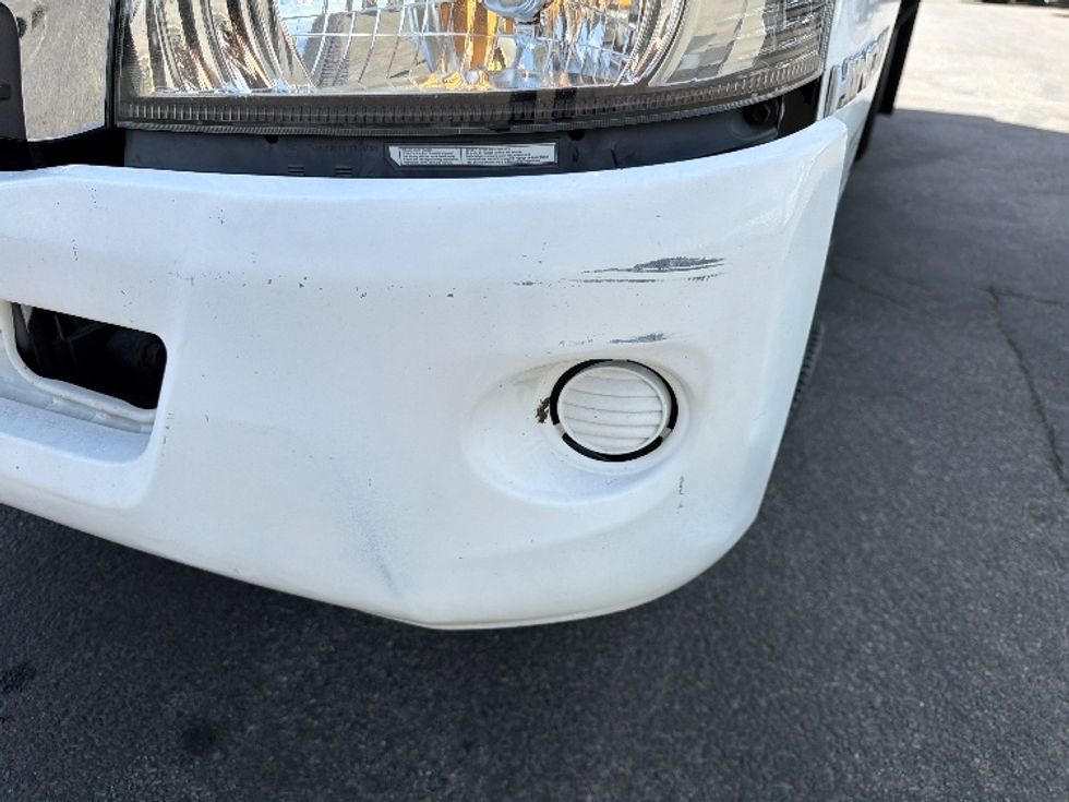 Refrigerated Truck-Light and Medium Duty Trucks-Hino-2019-195-North Bergen-NJ-96,103\n\t\tmiles-$ 49,750 - Image 29